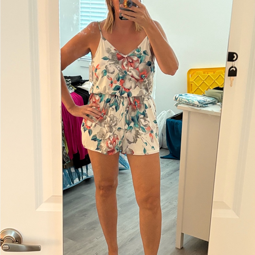 V neck romper